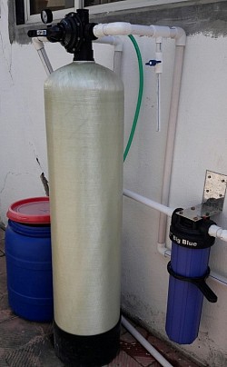 MANUAL WATER SOFTENER 